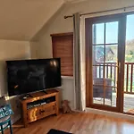Lakeside House In Ferienhaus *