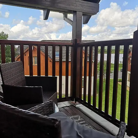 Lakeside House In Drumshanbo