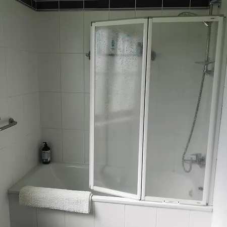 Lakeside House In Feriehus