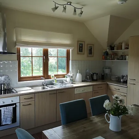 Σπίτι διακοπών Lakeside House In *